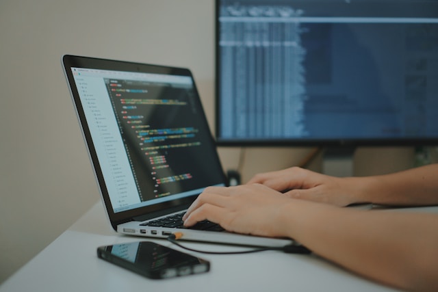 The Art of Crafting Scalable and Maintainable Code